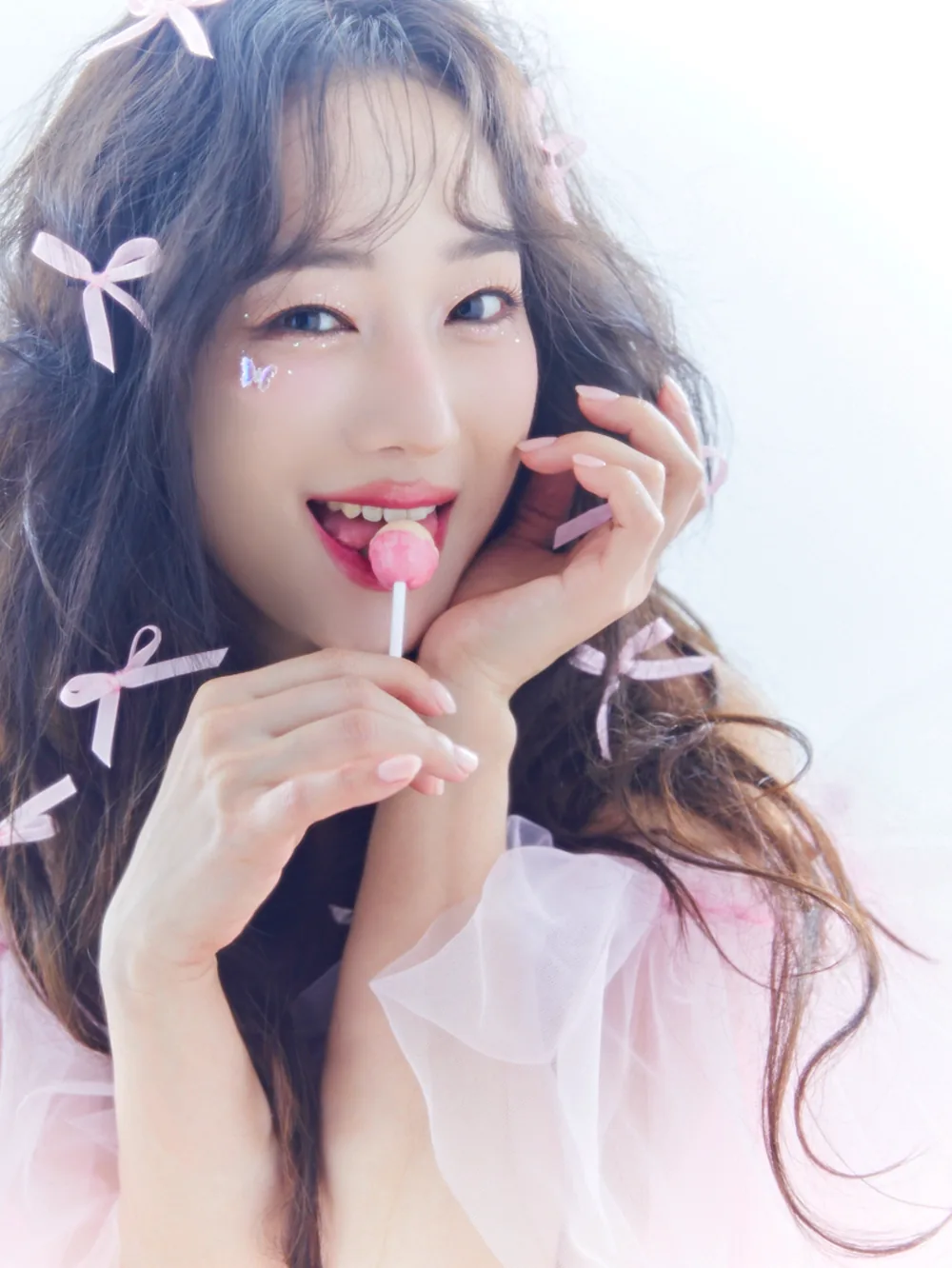 서희라 — 당돌 엔터테인먼트 소속 아티스트 (8)